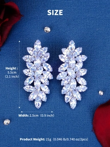 Detailed size specifications for crystal leaf earrings with height and weight measurements