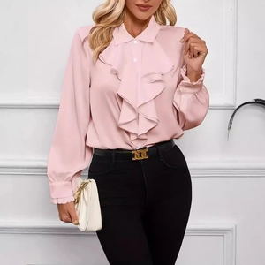 Elegante camicia rosa a maniche lunghe in raso con volant e vestibilità slim donna