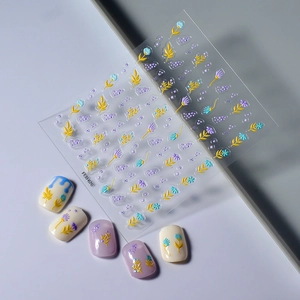 Adesivi per nail art 5D in rilievo con disegni di fiori lavanda e gialli in 3D
