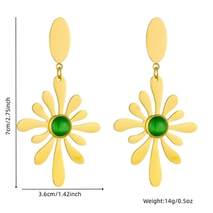 Detailed size specifications of gold bohemian sun flower earrings with green stones