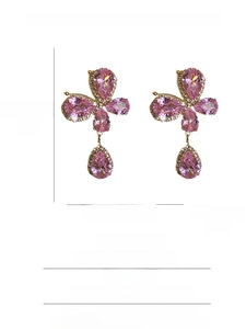 Fiche technique des boucles d'oreilles papillon rose avec tiges en argent S925 et mesures