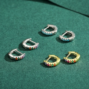 Élégantes boucles d'oreilles créoles en argent s925 avec zircon coloré et turquoise