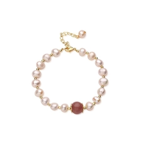 Elegant strawberry quartz and pink pearl beaded bracelet with gold metal lobster clasp