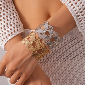 Hollow Butterfly Cuff Bracelet Metallic Iron Open Arm Band Retro Bohemian Fashion Jewelry For Women Elegant Accessory