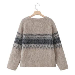 Women's crewneck long sleeve knit sweater with grey geometric jacquard wave pattern