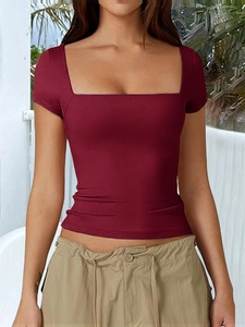 Detailed view of the square neck design and slim fit on a wine red short sleeve T-shirt