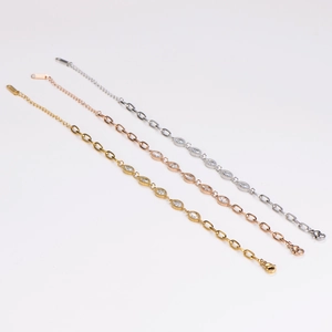 Minimalist zircon bracelet set in gold, rose gold, and silver finishes for women