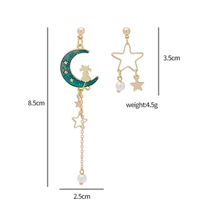 Detailed dimensions of asymmetrical cat moon star tassel earrings with gold plating