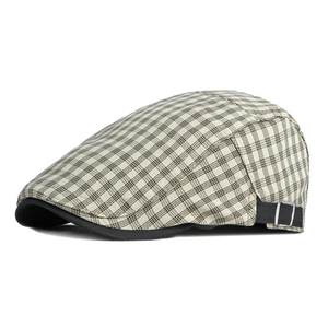 Béret classique à carreaux beige avec sangle réglable et style vintage anglais