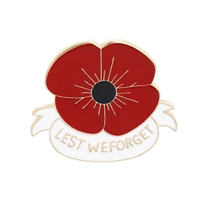 Lest We Forget rote Mohnblume Emaille-Brosche mit Goldbuchstaben und schwarzer Mitte