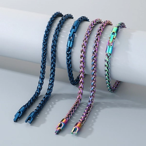 Chaînes tressées bleu foncé et arc-en-ciel avec fermoirs à bijoux pivotants en métal