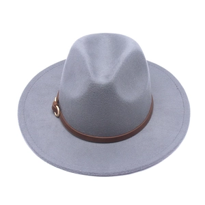Cappello fedora classico in lana grigia a tesa larga con elegante fascia in pelle marrone