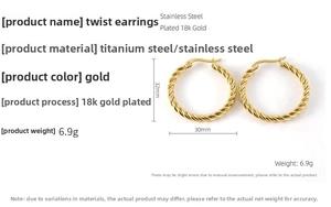 Détail de boucles d'oreilles torsadées plaquées or 18 carats, dimensions 32mm par 30mm