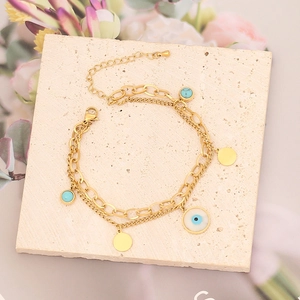 Pulsera de acero dorado de doble capa con dijes de ojo turco y estrellas turquesas