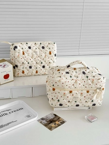 Set di pochette trapuntate natalizie con stampe di orsetti in bianco crema