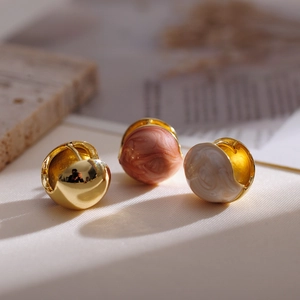 French vintage gold-plated ball hoop earrings with white oil drip and marble texture
