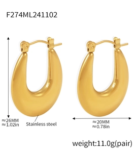 U-shaped stainless steel earrings in gold finish with precise product size specifications