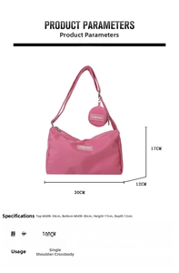 Tableau des tailles détaillé d'un sac bandoulière rose en tissu Oxford souple