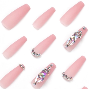 Extra lange matroze ballerina kunstnagels met fonkelende steentjes en luxe strass-details