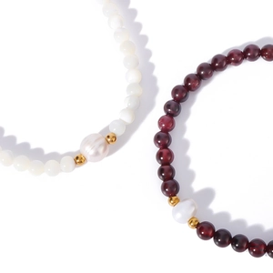 Stackable natural pearl bracelets with red and white beads and 18K gold plated steel charms