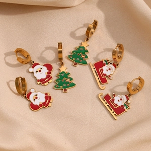 Weihnachtsmann und Baum Emaille Ohrringe mit 18K Goldbeschichtung auf Seidenstoff