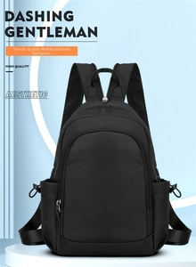 Details van de zwarte casual nylon rugzak met voorvak met rits en functionele schouderbanden.