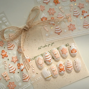 5D Geprägte Nagelaufkleber Weihnachten Lebkuchenmann Schneeflocken Bronzierte Reliefdekore Festliche DIY Maniküre