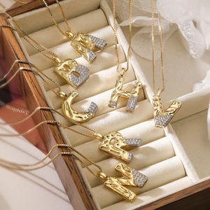 Minimalist Copper Zirconia Alphabet Letter Pendant Necklace For Women Gold Silver Two-Tone Electroplated Box Chain Fashion Jewelry