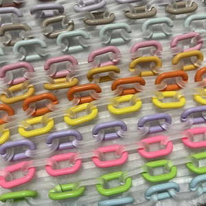 Colorful acrylic chain links with matte and solid finishes for DIY bag and phone straps