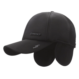 Berretto da baseball invernale da uomo con paraorecchie e ricamo sportivo nero