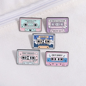 Retro Cassette Tape Enamel Pin Y2K Vintage Alloy Brooch Pins For Backpacks Jackets Clothes Jewelry Badges Accessories