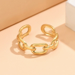 Minimalist golden stainless steel chain link open ring with polished adjustable design