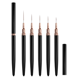 Set de 5 pinceaux liner nail art professionnels avec manches noirs et tubes or rose