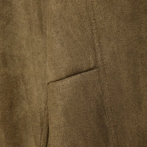Französische braune Damenjacke aus Wildlederimitat mit feinen Nahtdetails