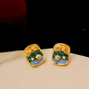 French vintage starfish earrings with multi-color enamel, pearls and zircon details