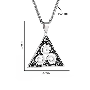 Collana vintage in acciaio inossidabile con ciondolo a triangolo celtico e catena da 600mm