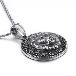 Vintage silver lion head relief pendant necklace in stainless steel with rope chain