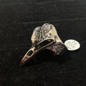 Vintage Viking raven skull ring in stainless steel with Vegvisir and Valknut engravings