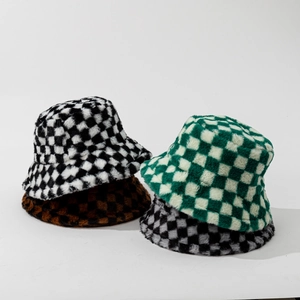 Checkerboard Plush Bucket Hat Faux Fur Warm Winter Hat For Men Women Casual Fashion Windproof Checkerboard Pattern Soft Basin Hat