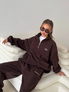 Set due pezzi vintage marrone in pile con felpa a mezza zip e pantaloni sportivi coordinati