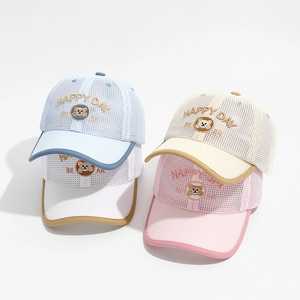 Kids Mesh Baseball Cap Breathable Summer Sun Hat Cute Bear Embroidery Adjustable Outdoor Trucker Hat For Boys Girls