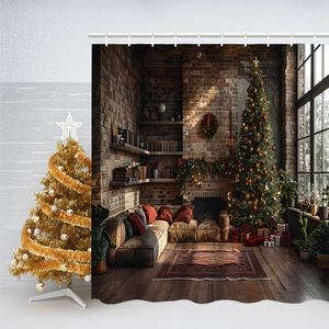 Details des Weihnachts-Duschvorhangs mit Haken und festlichem Ziegelmauer-Muster