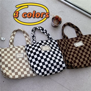 Corduroy tote tas met schaakbordpatroon in drie kleuren met Pleasant Time label
