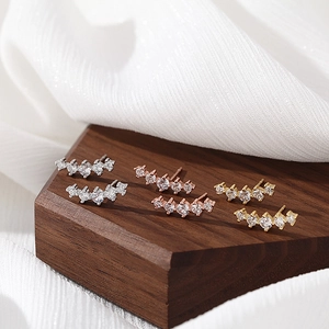 Elegant curved sterling silver stud earrings with 5 gradient zircons in three colors