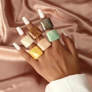Chunky Resin Acrylic Rings Minimalist Geometric Square Wide Band Colorful Retro Fashion Jewelry For Women