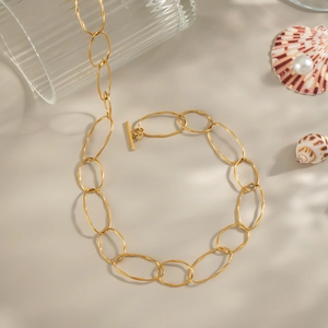 Minimalist 18K gold plated stainless steel oval chain necklace with toggle clasp