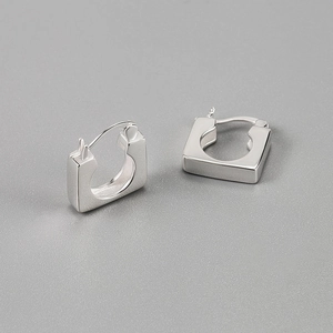 Minimalist square geometric 925 sterling silver hoop earrings in polished silver finish