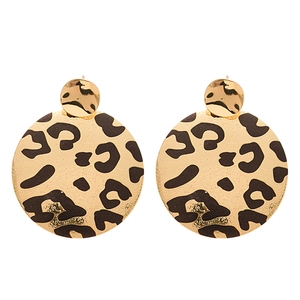 Boucles d'oreilles rondes dorées avec motif léopard et finition métallique pour femme