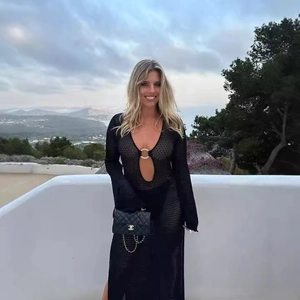 Vestido Maxi De Punto Calado Escote En V Profundo Manga Campana Playa Vacaciones Sexy Para Mujer Con Anillo Metálico