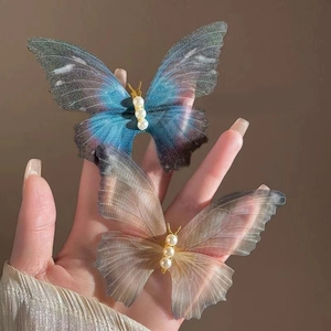 Elegant tulle butterfly hair clips with pearls, set of two in blue and pink gradient colors